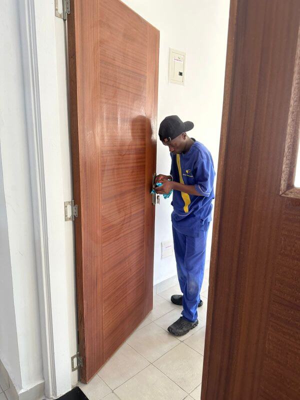 Post constrution cleaning services